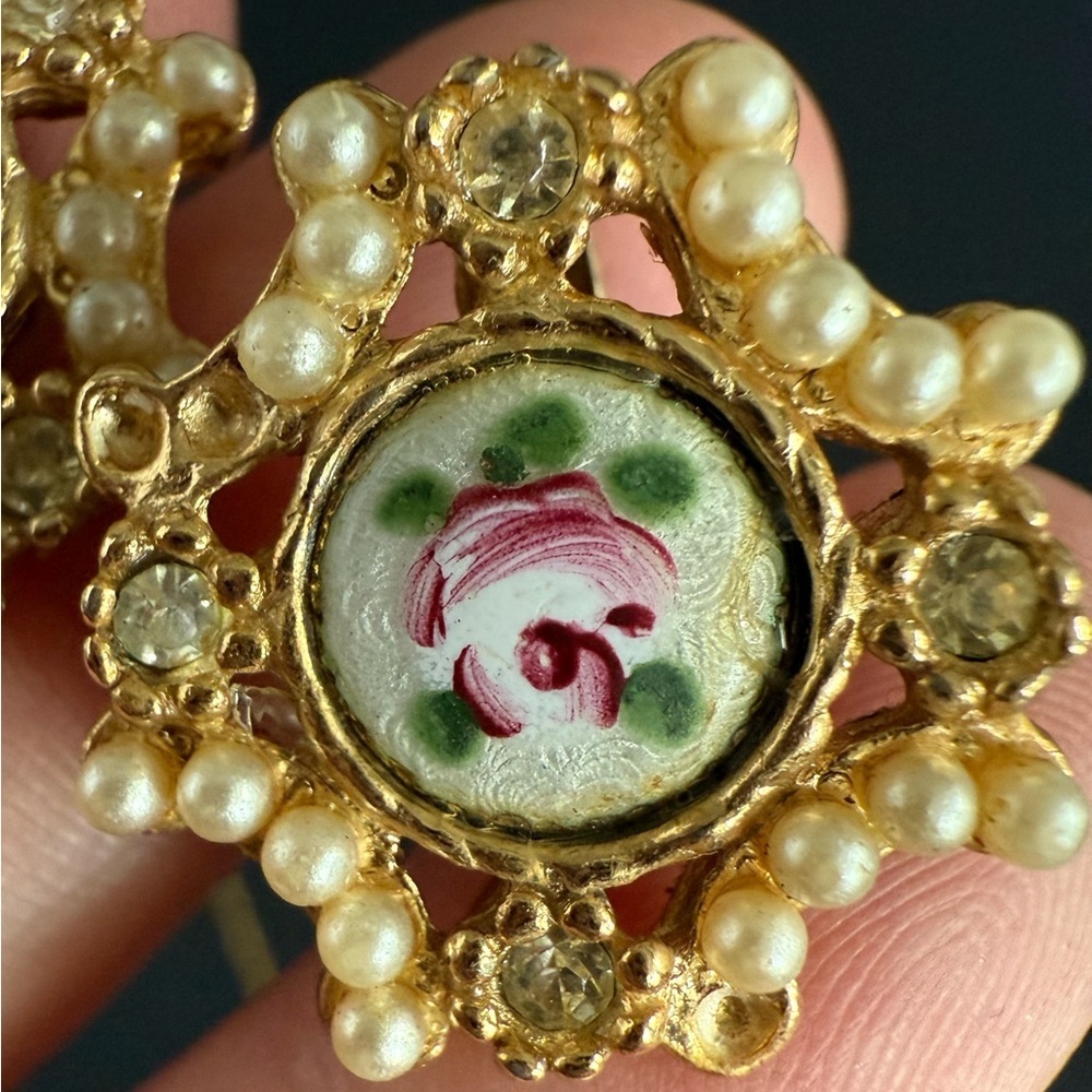 🌹 Vintage Hand-Painted Porcelain Rose Jewelry Set – Necklace + Earrings - Picture 6 of 13
